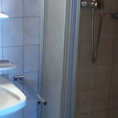 Apartment Dora *